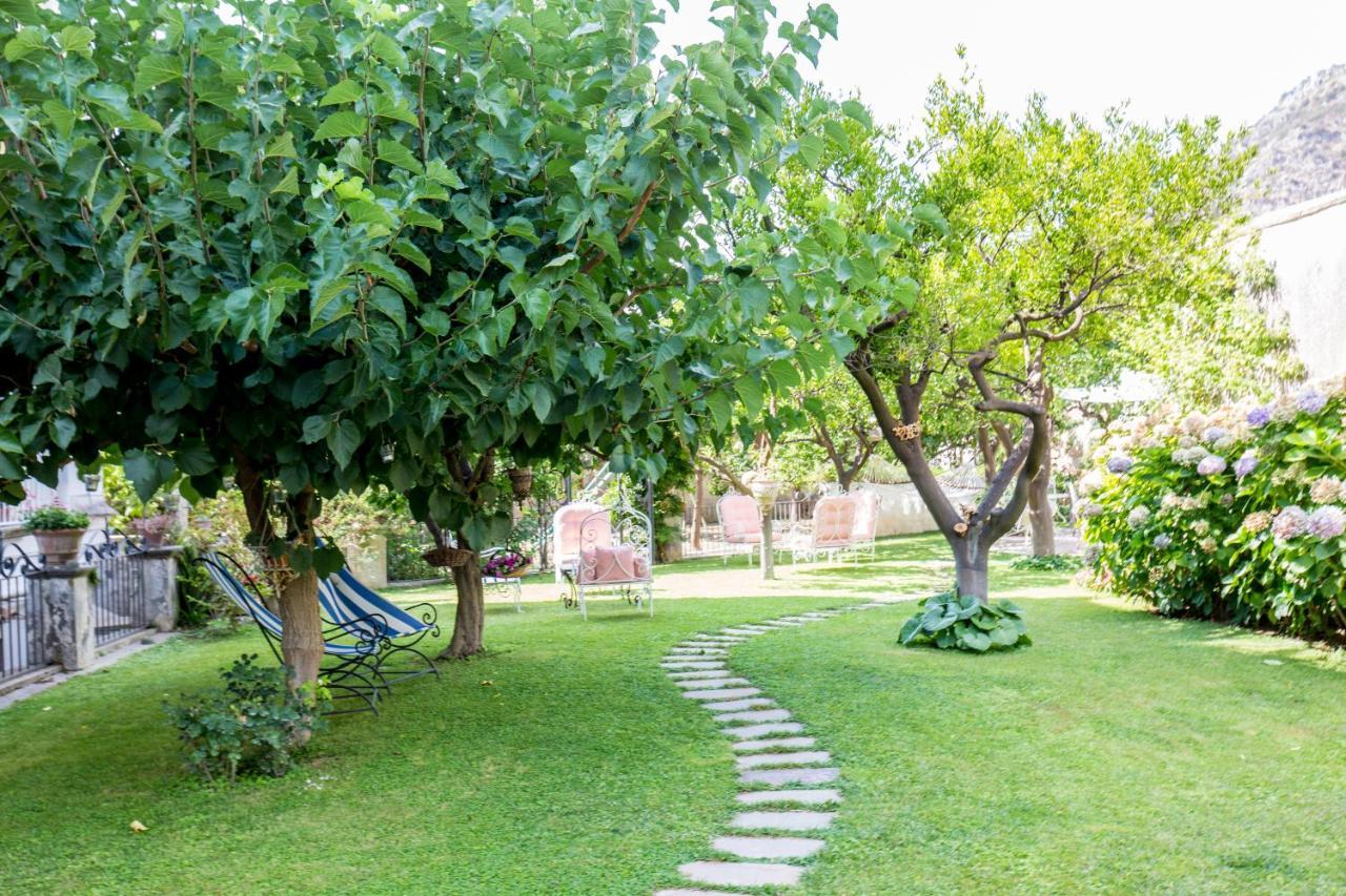 מלון מטה Palazzo Cacace Relais מראה חיצוני תמונה