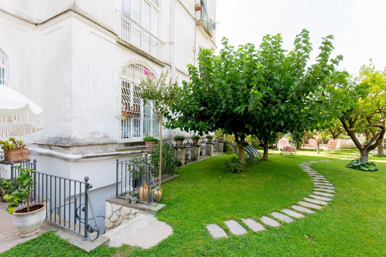 מלון מטה Palazzo Cacace Relais מראה חיצוני תמונה