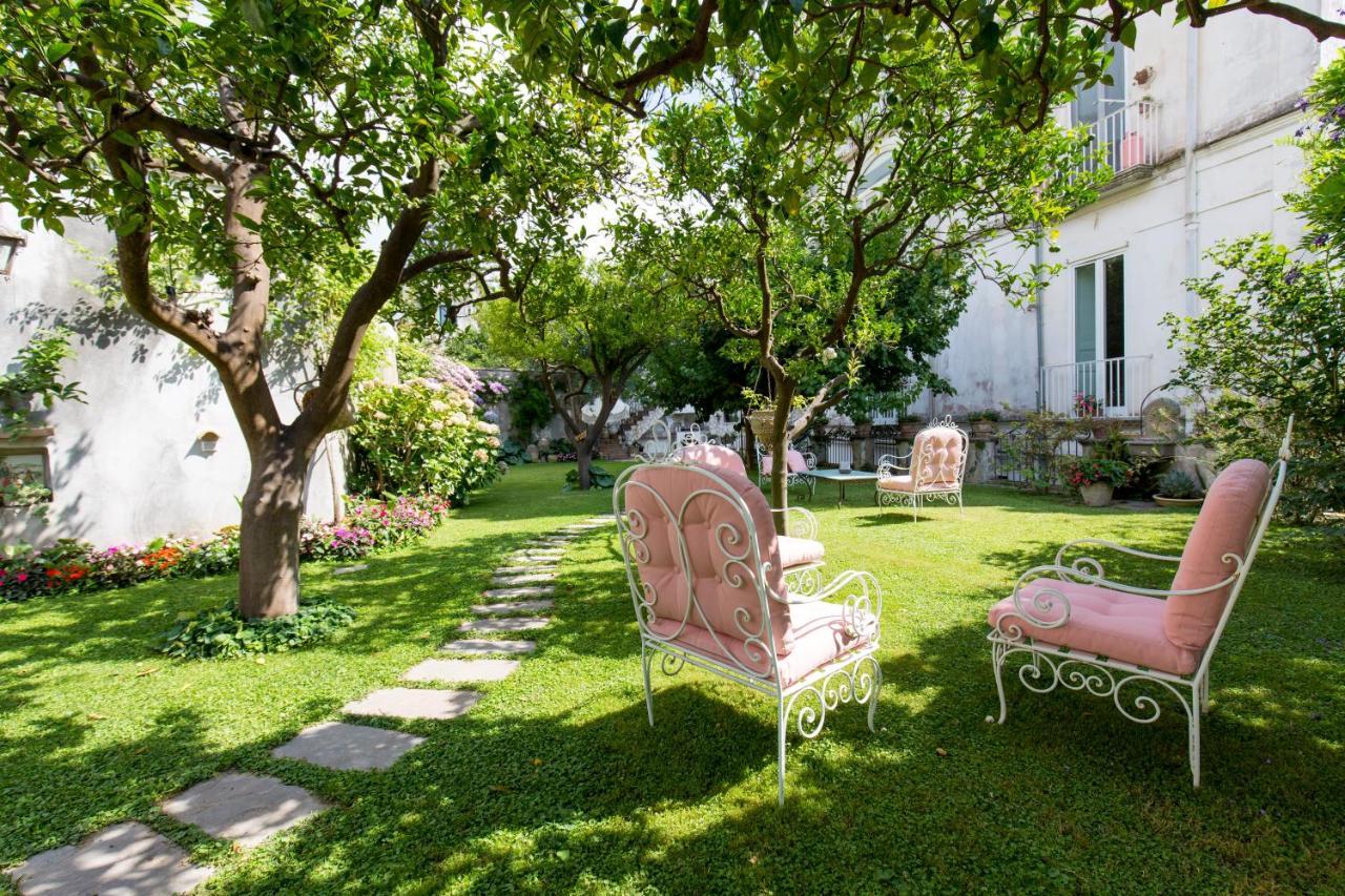 מלון מטה Palazzo Cacace Relais מראה חיצוני תמונה