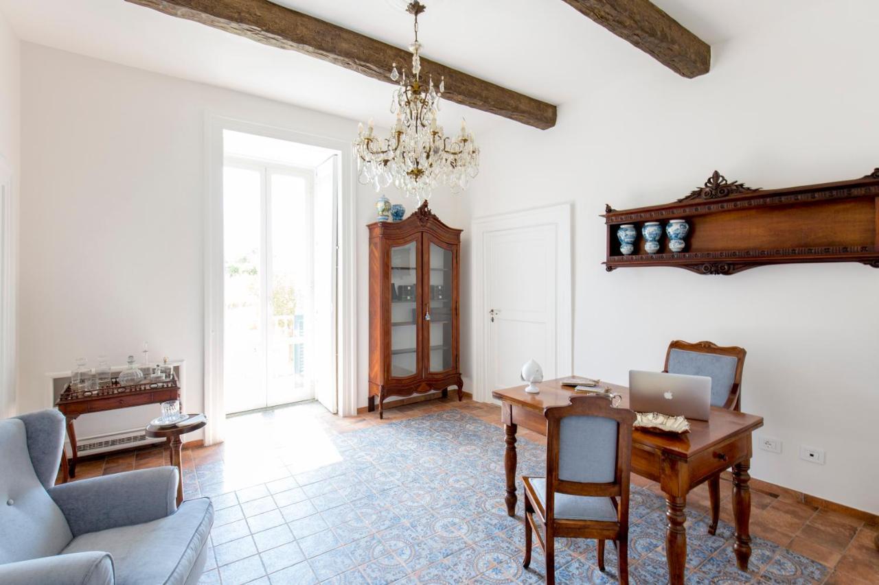 מלון מטה Palazzo Cacace Relais מראה חיצוני תמונה